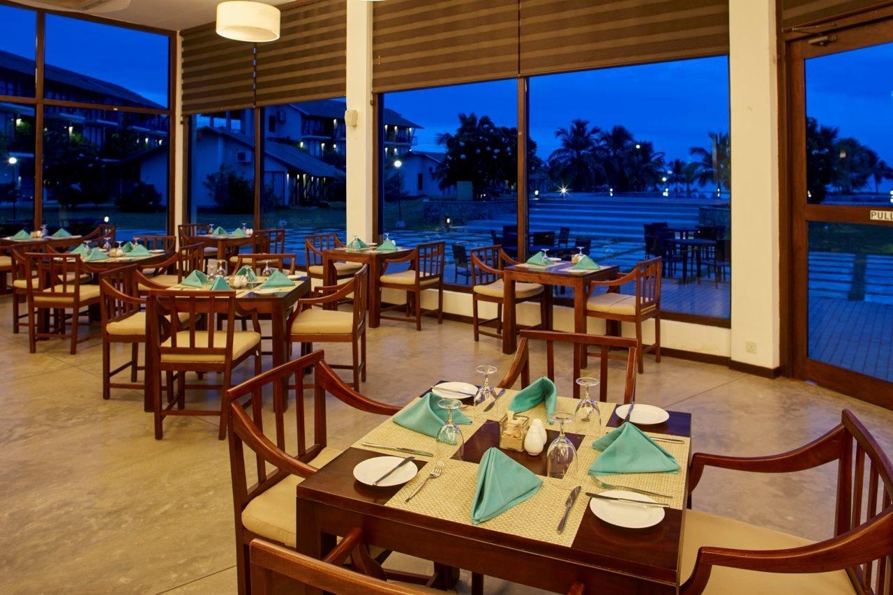 The Calm Resort & Spa Passikudah Ngoại thất bức ảnh